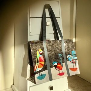 Blue Q Shoulder Tote Birds NWT